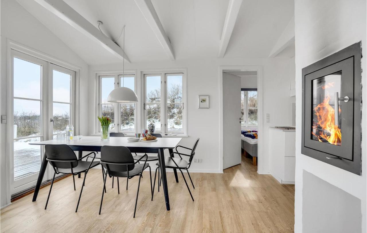 Nice Home In Ringkobing With Kitchen Сённервиг Экстерьер фото